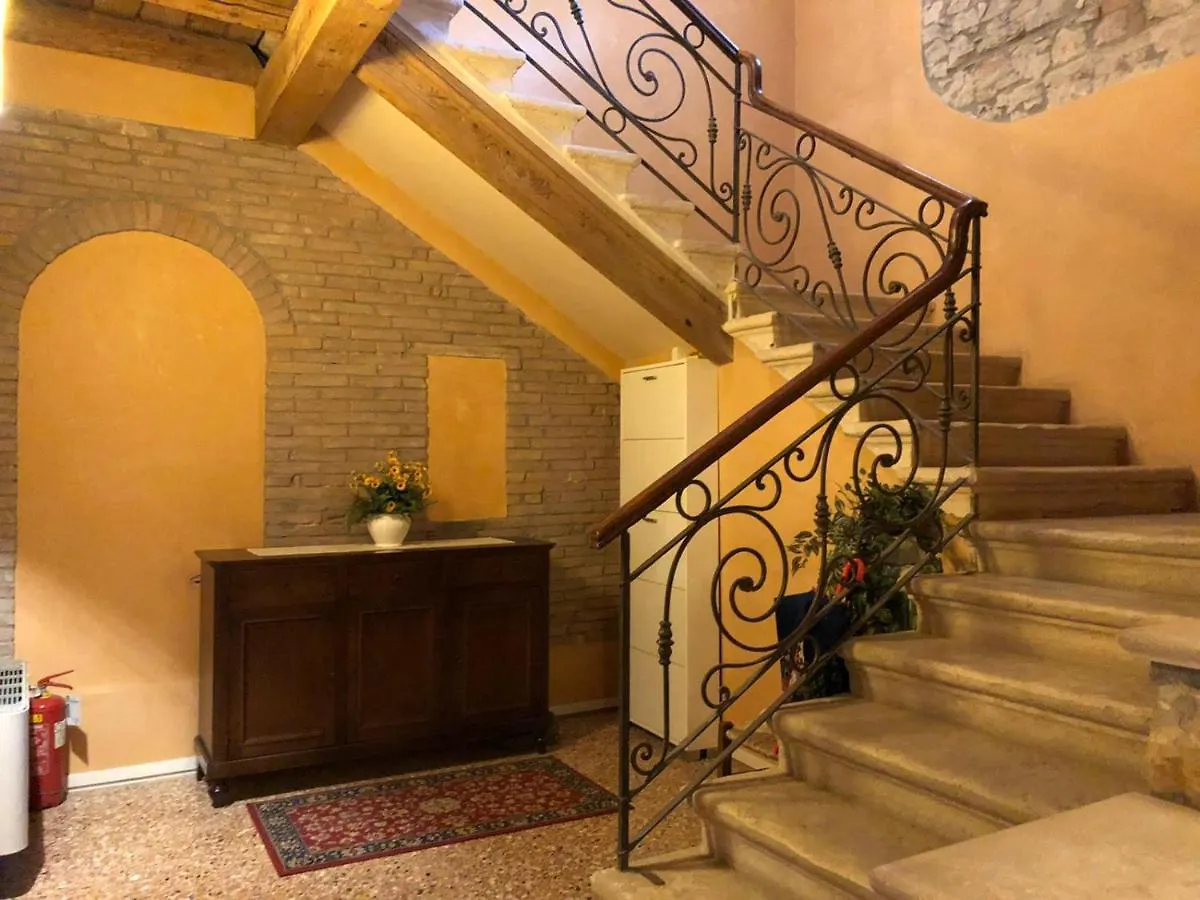 Torre Soave - Locazione Turistica Hotel 0*, Soave (Verona) Italy
