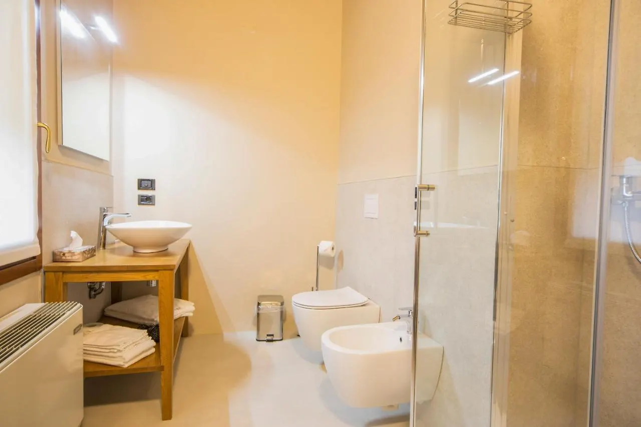 Torre Soave - Locazione Turistica Hotel 0*, Soave (Verona)